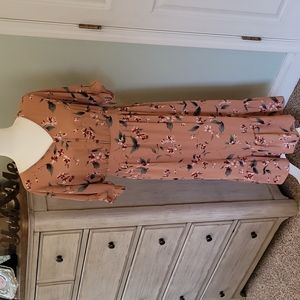 NWOT Womens Floral Dress